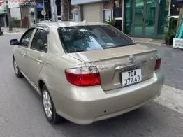 Cần bán Vios 2003 giá rẻ gia đình ít chạy
