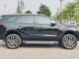Salon xin được chào bán chiếc xe