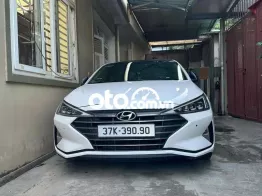 Hyundai Elantra 2019 2.0 AT - 50000 km