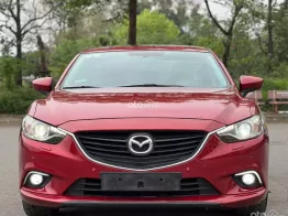 Xe chạy 10 vạn km, nội thất đẹp như mới
