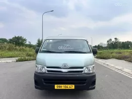 Bán Hiace tải van 6 chỗ sản xuất năm 2011 máy Dầu, tải 820kg
