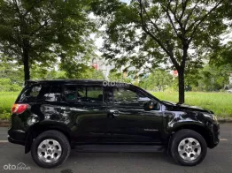 Chevrolet Trailblazer 2.5L MT 4x2 - 2018 (Số sàn 1 chủ) Màu: Đen Odo: 34.000 km Giá: 388 Triệu 1 chủ
