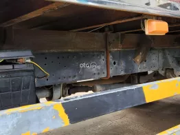 Tải 2T2 Thùng 4m3 có hỗ trợ trả góp
