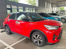 Màu đỏ nóc đen odo 2v3 km