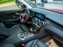 Mercedes GLC200 2021 đỏ limited siêu lướt cực đẹp