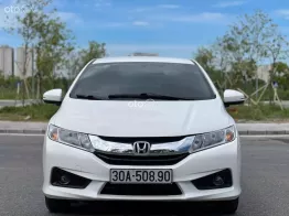 Biển Hà Nội trắng Ngọc Trinh full option