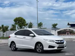 Biển Hà Nội trắng Ngọc Trinh full option