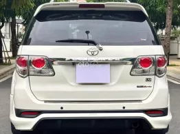 Phiên bản cao cấp 2 cầu full option
