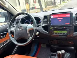 Phiên bản cao cấp 2 cầu full option