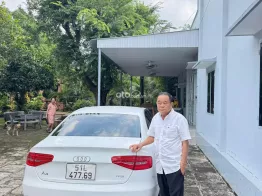 Xe audi A4 Chú Tư ít đi cần bán