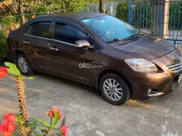 Toyota Vios 5 chỗ màu Nâu- 125 triệu 123.156 km