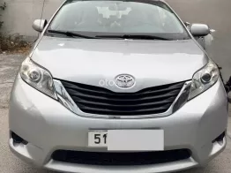 Toyota Sienna 2010