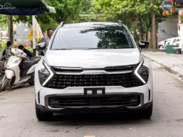 Xe đẹp, odo hơn 2v, giá tốt liên hệ em