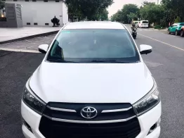 Bán rẻ xe số tự động, 8 chỗ rộng rãi, rất đẹp như mới. Hoặc đổi xe nhỏ hơn