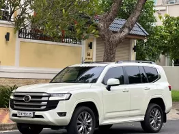 All New 2023 Trắng Ghế Kem Full Option Cửa Nóc