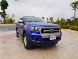 Màu xanh, xe nhập, giá 528tr