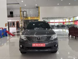 SUV 7 chỗ cực đẹp, máy xăng cực khỏe, keo chỉ Zin