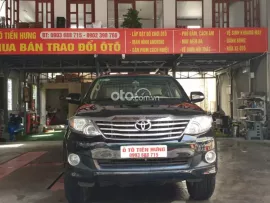 Toyota Fortuner V 2.7 AT đời T12/2014 đen tuyệt đẹp 70%