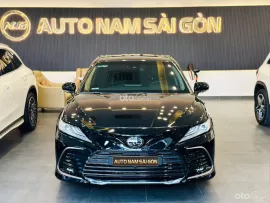 Toyta Camry 2.0Q model 2023 Full lịch sử hãng