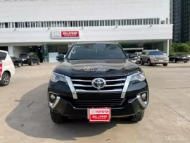 Toyota Fortuner Máy Xăng 2017 Màu Đen, Xe cũ chính hãng, có hỗ trợ trả góp lãi suất ưu đãi