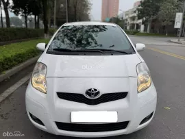 Toyota Yaris 1.5 AT 2013