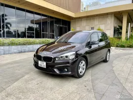 BMW 218i 7 chỗ