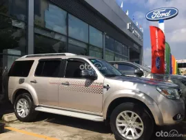 FORD EVEREST 2.5M Model 2014 số sàn_xe 1 chủ đi rất giữ gìn