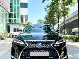 Lexus RX 450h 2021 sang trọng, lịch lãm, bền bỉ, tiết kiệm nhiên liệu