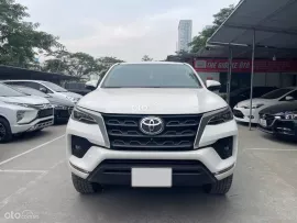 Toyota Fortuner 2.4G MT 2022