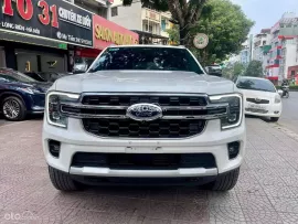 Ford Everest Titanium 4x4 2023 siêu lướt 1v km