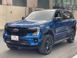 Ford Everest Sport lướt 26.000km