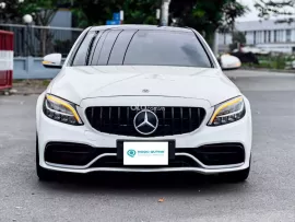 Mercedes Benz C180 2020