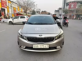 Chạy 6 vạn giá 325 triệu
