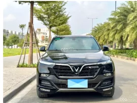 Xe có cốp điện 13 loa sạc không dây