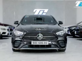 MERCEDES-BENZ E300 AMG 2022