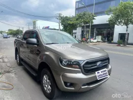 Bán tải 1 cầu số tự động nhập thái chất xe rất đẹp