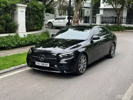 Màu đen nội. Thất Nâu siêu hiếm