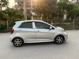 Xe tư nhân, biển 30 Xe xuất sắc, Không lỗi nhỏ, máy số keo chỉ zin màn hình, cam lùi