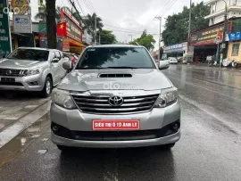 SUV gầm cao chất lượng, keo chỉ máy số Zin
