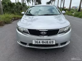 Kia Forte 2011 MT xe gia đình keo chỉ zin