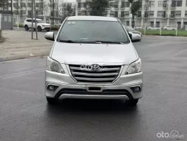 Toyota Inova 1.0E 2016