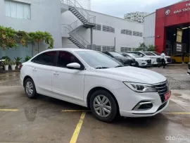 1 chủ từ đầu