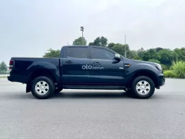 Bán xe Ford Ranger 2.2 XLS sản xuất 2020 số tự động, đăng ký tên tư nhân biển Hà Nội