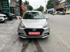 Sedan 5 chỗ giá rẻ, máy số ngon, thân vỏ chắc chắn