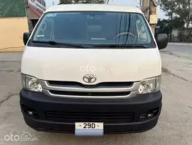 Van 3 chỗ bền bỉ, tiết kiệm nhiên liệu
