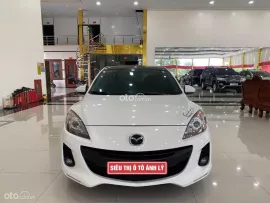 Sedan 5 chỗ số tự động, nổi tiếng lành bền, tiết kiệm