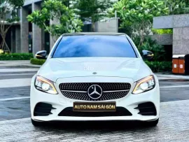 Đủ hồ sơ sang tên, xem xe tại Quận 7