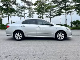 Bán xe Toyota Corolla Altis 1.8G sản xuất năm 2010 tên tư nhân, biển gốc Hà Nội, đã chạy được hơn