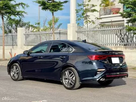 Kia cerato 2.0AT Premium 2020