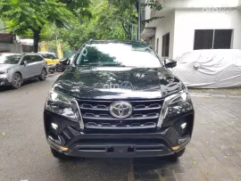 Xe Toyota Fortuner 2.4L 4x2 AT 2022 xe tư nhân một chủ